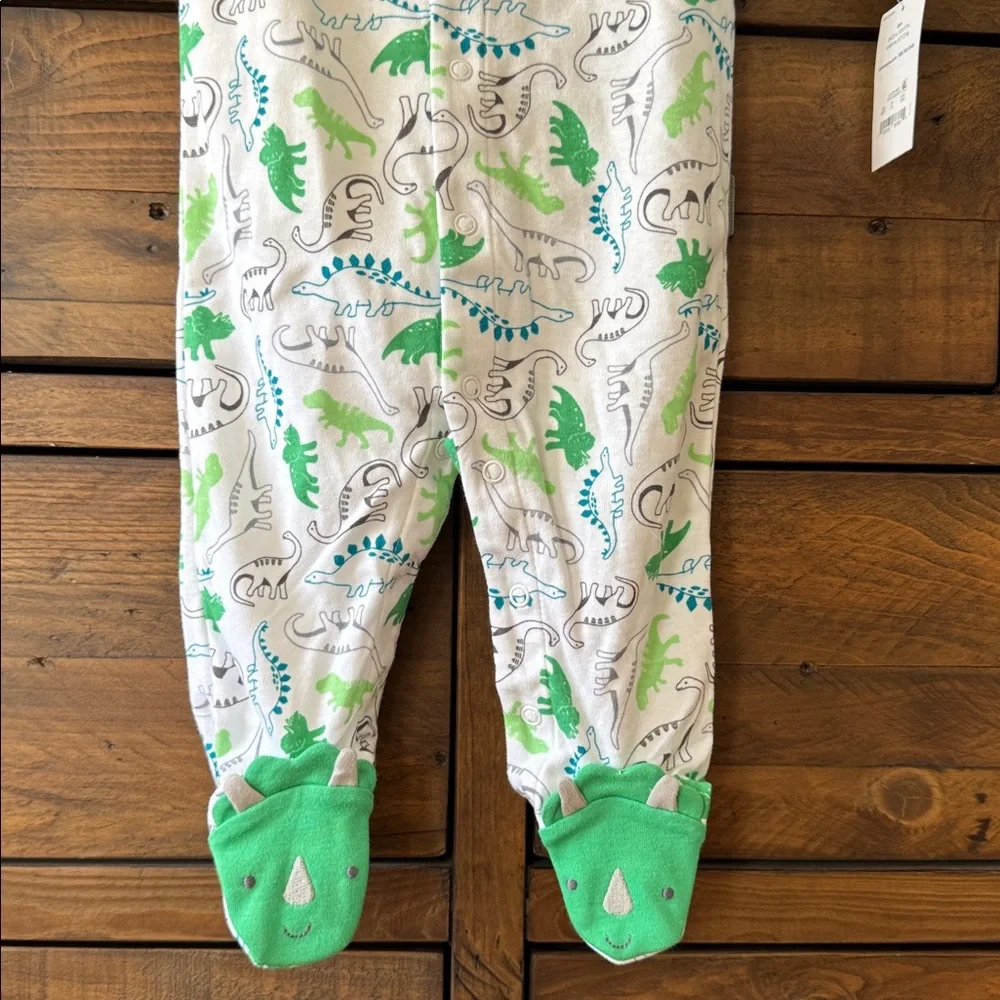 Carters nwt set